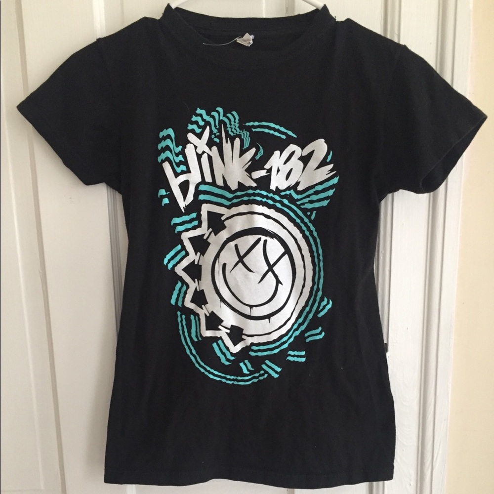 🎈Blink 182 Band T-Shirt Size Small